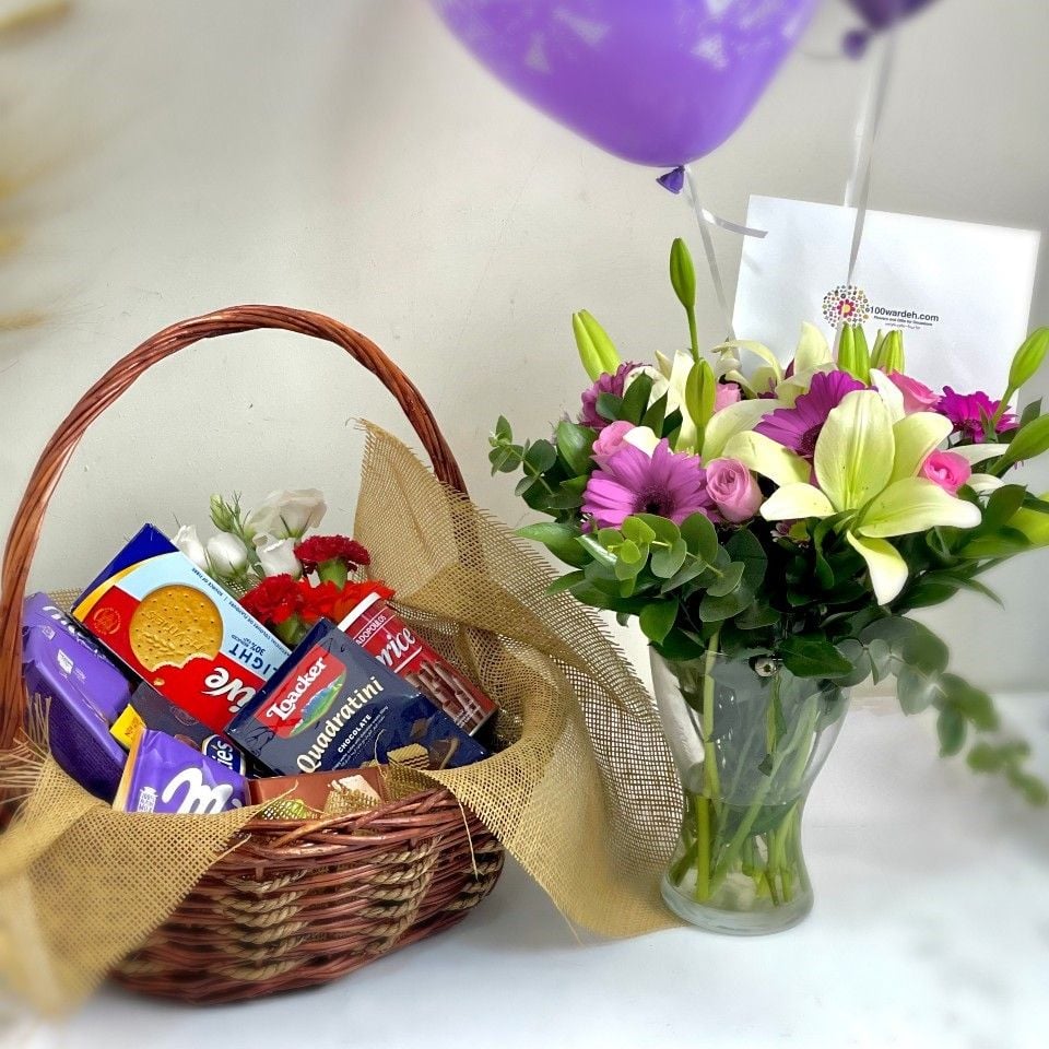 For him Snacks & Flowers