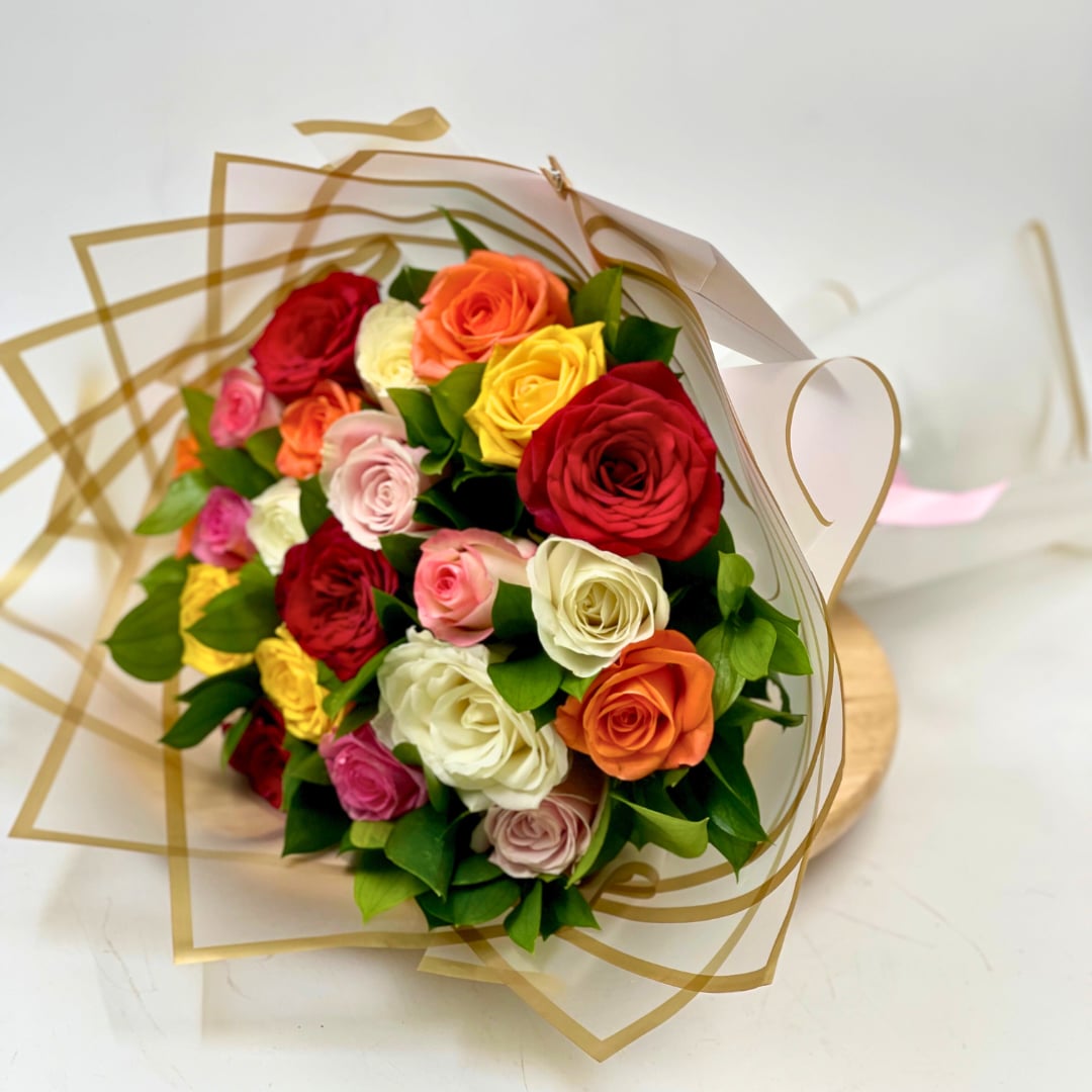 mixed roses bouquet