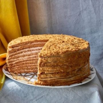 Honey Cake (cakes by Kara)